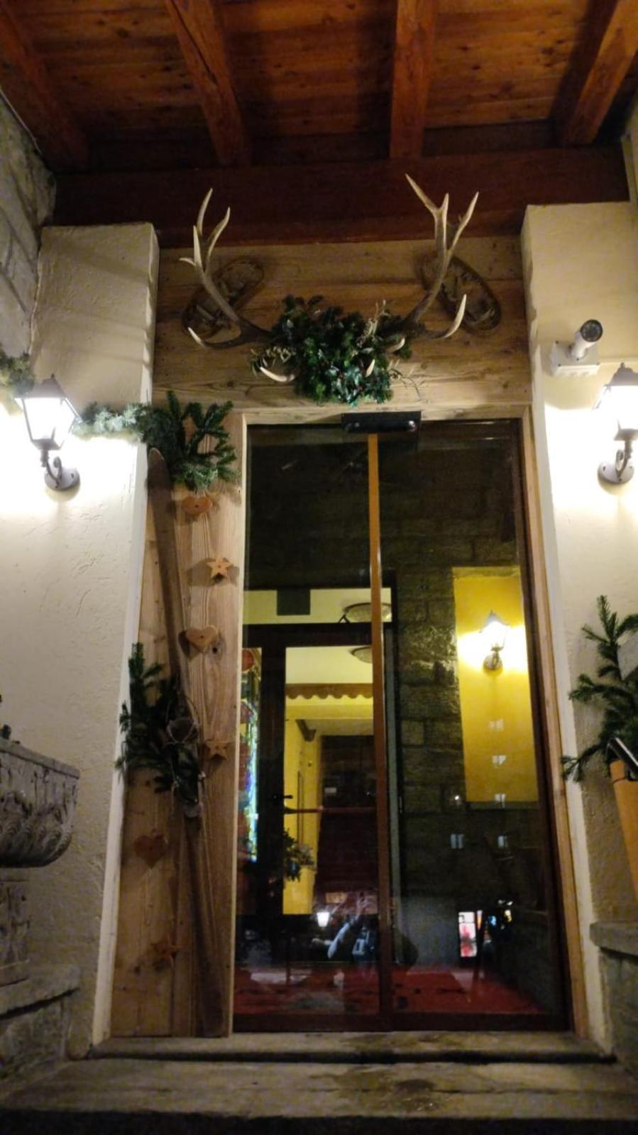 Hotel Jumeaux Breuil-Cervinia Eksteriør billede