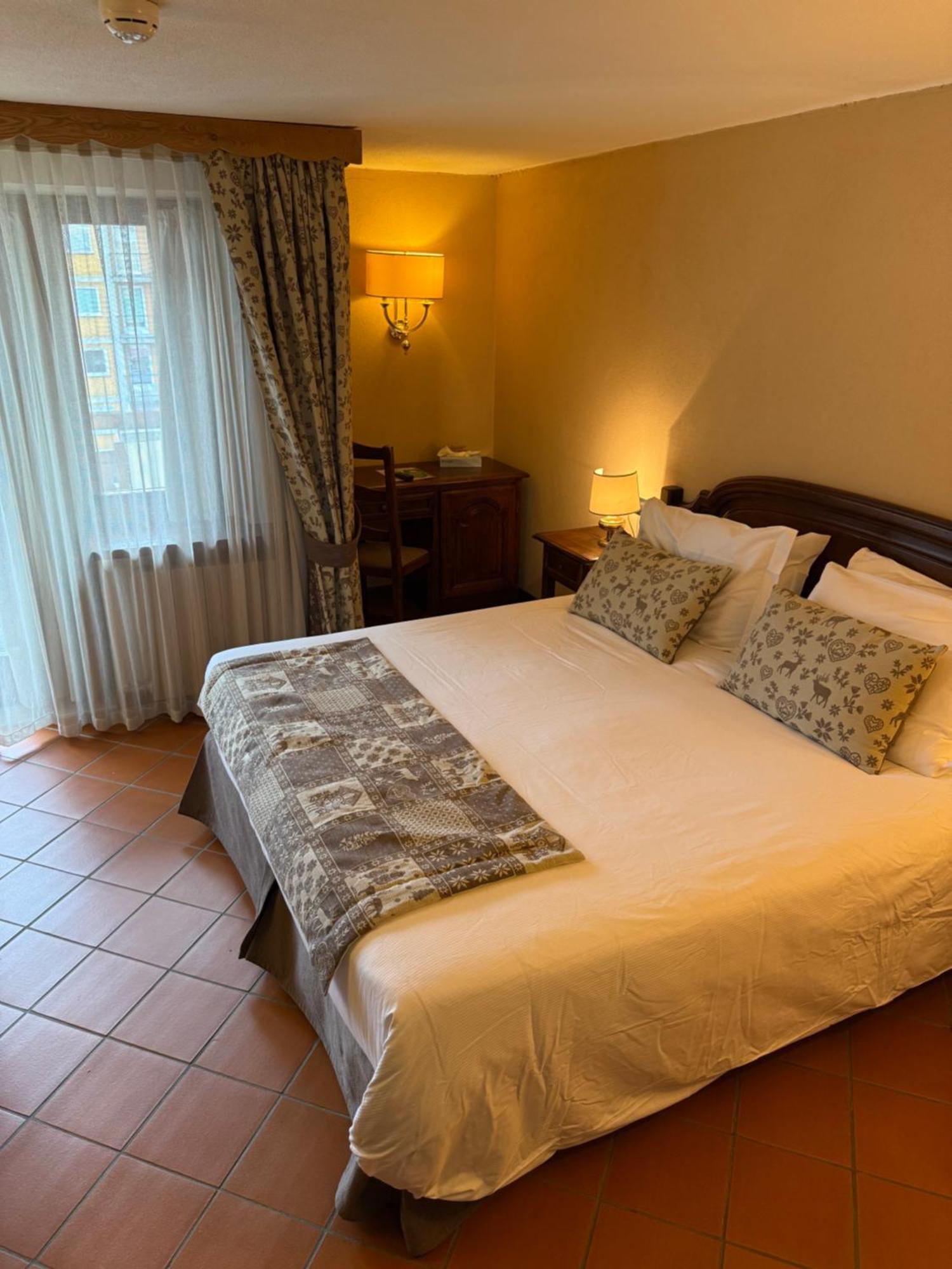 Hotel Jumeaux Breuil-Cervinia Eksteriør billede