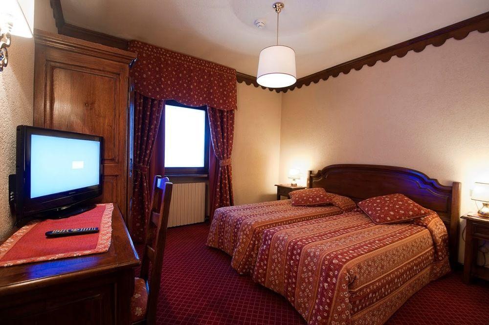 Hotel Jumeaux Breuil-Cervinia Eksteriør billede
