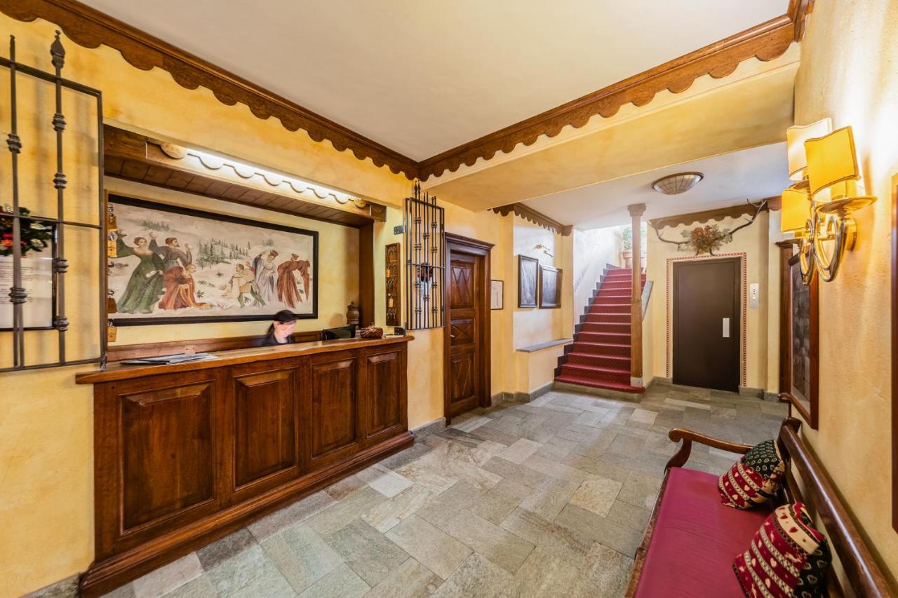 Hotel Jumeaux Breuil-Cervinia Eksteriør billede